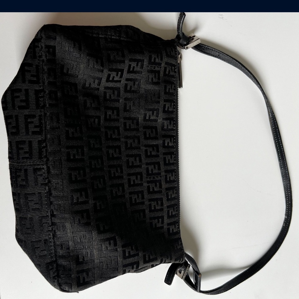 Fendi Black Women's Bag - Picture 8 of 9